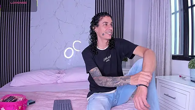 JackAndRosse  online show from 02/18/26, 01:29