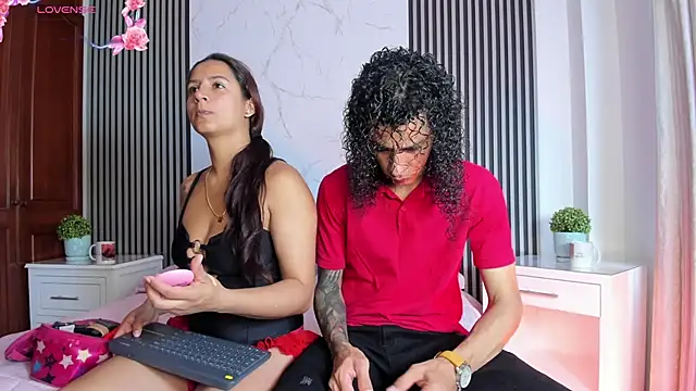 JackAndRosse  online show from 04/10/26, 02:44