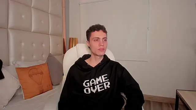 dark sun302 online show from 09/08/25, 09:36