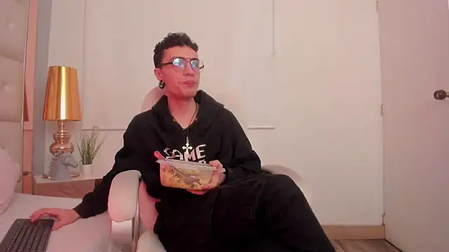 dark sun302 online show from 11/13/25, 09:58