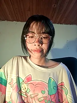 Snapshot of dolliette24 chatting on 06/26/26, 02:38 dolliette24 online show from 06/26/26, 02:38
