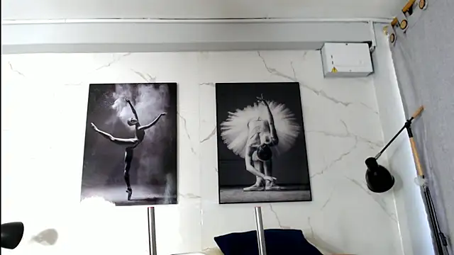 Snapshot of Evaa_18 chatting on 11/26/25, 05:58 Evaa 18 online show from 11/26/25, 05:58