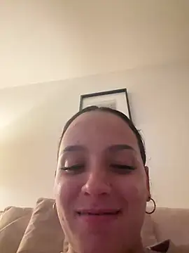 Snapshot of Maia_Park chatting on 05/19/26, 08:26 Maia Park online show from 05/19/26, 08:26