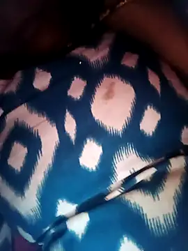 Reeta-rani online show from 10/28/25, 02:09