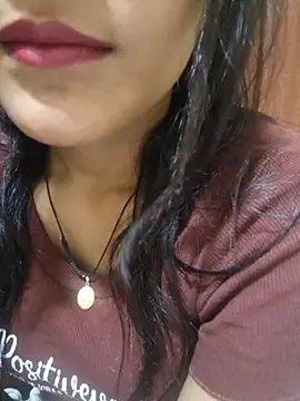 Snapshot of Raj-kumari chatting on 07/23/26, 03:43 Raj-kumari online show from 07/23/26, 03:43