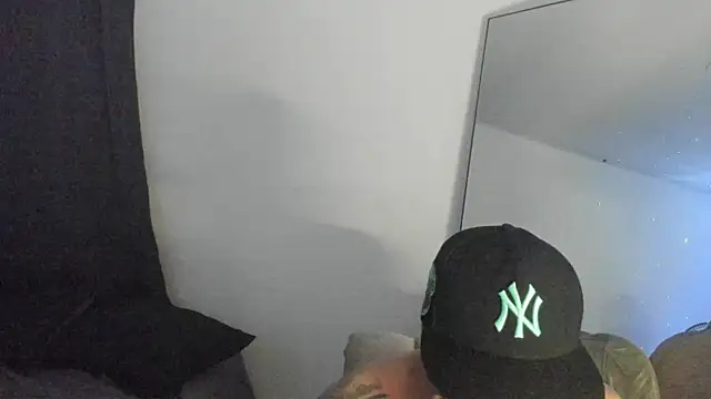 Snapshot of ThiagoLugo chatting on 03/07/26, 06:21 ThiagoLugo online show from 03/07/26, 06:21