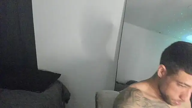 Snapshot of ThiagoLugo chatting on 03/12/26, 03:34 ThiagoLugo online show from 03/12/26, 03:34