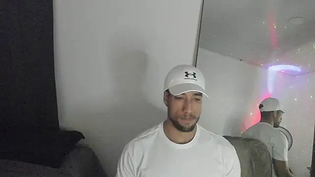 Snapshot of ThiagoLugo chatting on 03/13/26, 02:29 ThiagoLugo online show from 03/13/26, 02:29