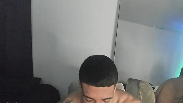 Snapshot of ThiagoLugo chatting on 04/02/26, 05:16 ThiagoLugo online show from 04/02/26, 05:16