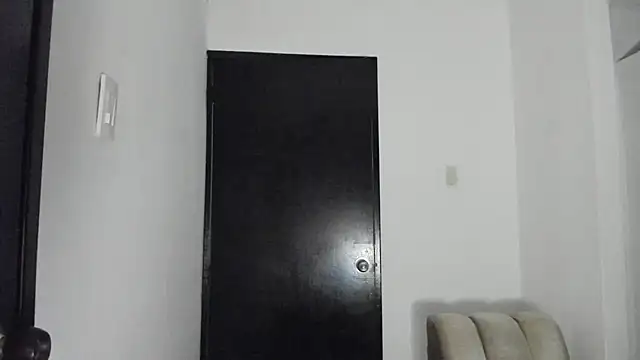 Snapshot of ThiagoLugo chatting on 07/08/26, 04:11 ThiagoLugo online show from 07/08/26, 04:11