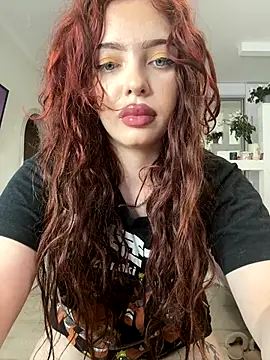 Hannah xBaby online show from 10/19/25, 10:05