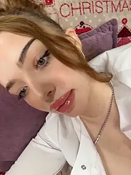 Hannah xBaby online show from 05/21/26, 10:11