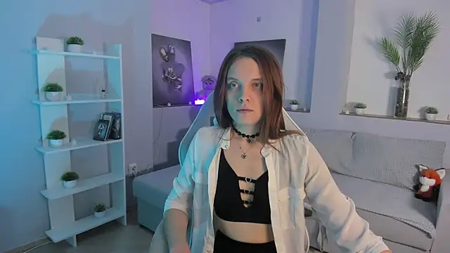 AlicePill online show from 12/01/25, 02:38