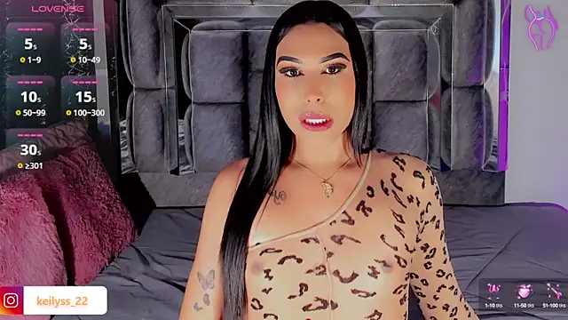 Snapshot of Keilyss_ chatting on 09/20/25, 03:07 Keilyss online show from 09/20/25, 03:07