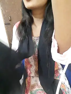 AnkitaDevi online show from 04/06/26, 03:59