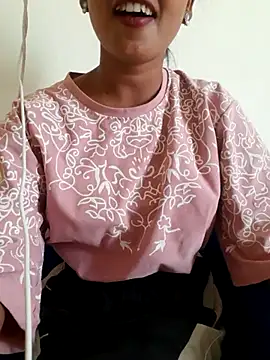 Snapshot of AnkitaDevi chatting on 06/04/26, 04:29 AnkitaDevi online show from 06/04/26, 04:29
