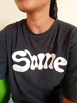 Snapshot of AnkitaDevi chatting on 06/20/26, 10:18 AnkitaDevi online show from 06/20/26, 10:18