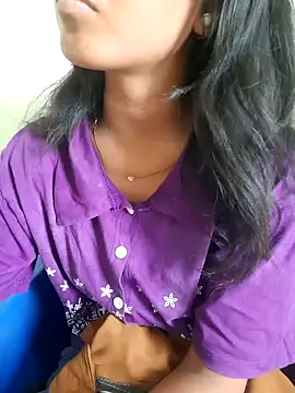 Snapshot of AnkitaDevi chatting on 07/15/26, 03:45 AnkitaDevi online show from 07/15/26, 03:45