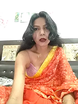 Snapshot of Yourhotsweetgirl chatting on 09/19/25, 04:03 Yourhotsweetgirl online show from 09/19/25, 04:03