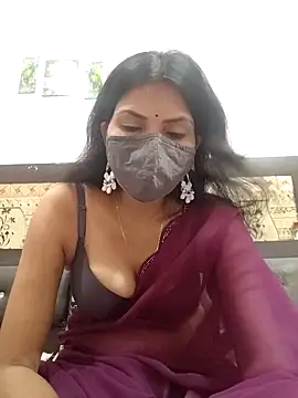 Snapshot of Yourhotsweetgirl chatting on 09/21/25, 05:47 Yourhotsweetgirl online show from 09/21/25, 05:47