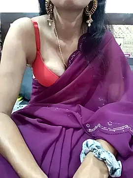 Snapshot of Yourhotsweetgirl chatting on 11/03/25, 04:14 Yourhotsweetgirl online show from 11/03/25, 04:14