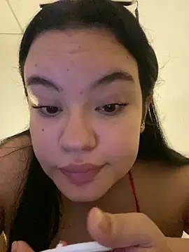 Emily Taylor2 online show from 09/11/25, 02:00