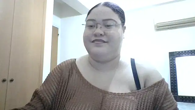 GoddessMocha online show from 10/19/25, 10:10