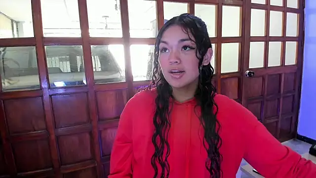 Camilla Miller01 online show from 01/10/26, 01:02