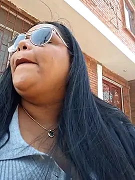 Snapshot of Arena_13 chatting on 02/12/26, 06:03 Arena 13 online show from 02/12/26, 06:03