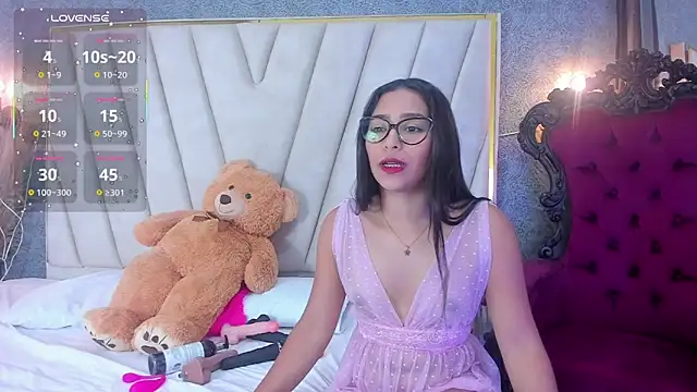 AmyStar1 online show from 10/18/25, 09:15