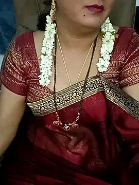 Snapshot of Niharika555 chatting on 05/05/26, 03:53 Niharika555 online show from 05/05/26, 03:53