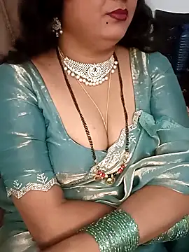 Snapshot of Niharika555 chatting on 05/16/26, 02:38 Niharika555 online show from 05/16/26, 02:38