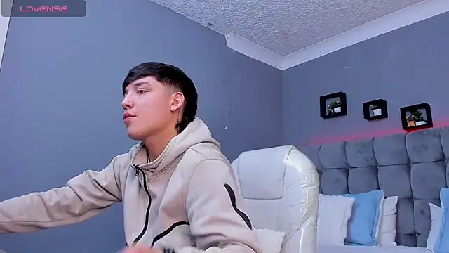 Ares di martin online show from 11/05/25, 04:56