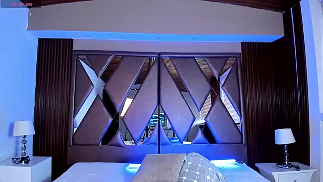 Snapshot of AidaJones chatting on 04/13/26, 11:48 AidaJones online show from 04/13/26, 11:48