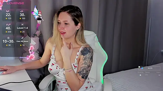 Snapshot of coldcherryeclipse_ chatting on 10/31/25, 06:58 coldcherryeclipse online show from 10/31/25, 06:58