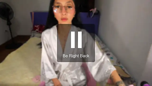Snapshot of Anais_lux chatting on 05/07/26, 01:44 Anais lux online show from 05/07/26, 01:44
