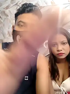 hornyzinia123 online show from 11/10/25, 02:43