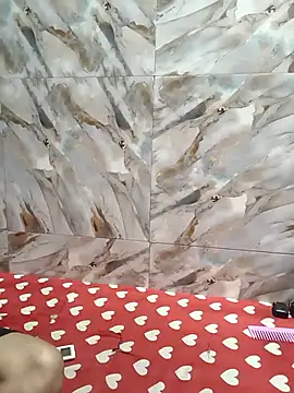 Snapshot of hornyzinia123 chatting on 04/15/26, 02:07 hornyzinia123 online show from 04/15/26, 02:07