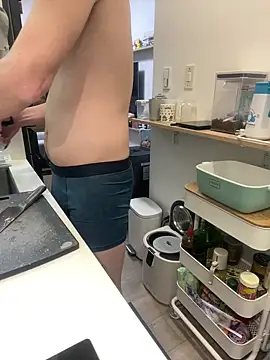 Snapshot of qaz23257 chatting on 03/23/26, 07:12 qaz23257 online show from 03/23/26, 07:12