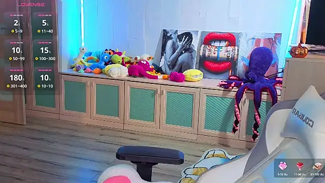 Snapshot of Im_suka chatting on 11/18/25, 03:01 Im suka online show from 11/18/25, 03:01