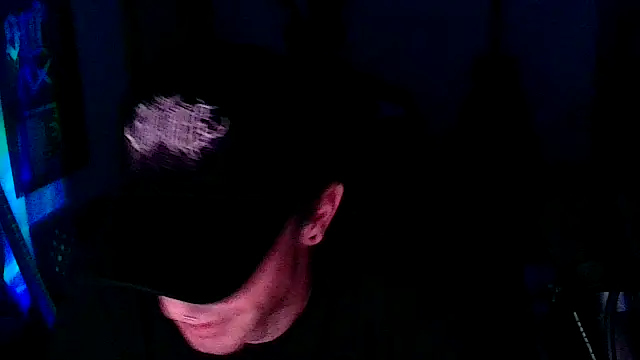 Snapshot of LEVIATHANX666 chatting on 04/06/26, 04:46 LEVIATHANX666 online show from 04/06/26, 04:46