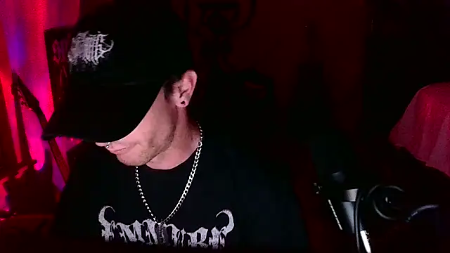 Snapshot of LEVIATHANX666 chatting on 04/08/26, 06:02 LEVIATHANX666 online show from 04/08/26, 06:02