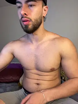 Snapshot of MaxDell chatting on 03/12/26, 06:25 MaxDell online show from 03/12/26, 06:25