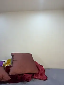 Snapshot of MaxDell chatting on 03/16/26, 05:39 MaxDell online show from 03/16/26, 05:39