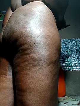 Snapshot of khetyvile chatting on 04/21/26, 08:12 khetyvile online show from 04/21/26, 08:12