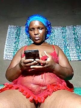 Snapshot of khetyvile chatting on 04/24/26, 07:27 khetyvile online show from 04/24/26, 07:27