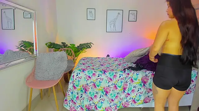 LusyKitty online show from 09/23/25, 03:26