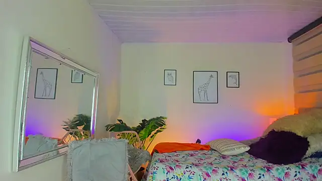 LusyKitty online show from 09/24/25, 03:04