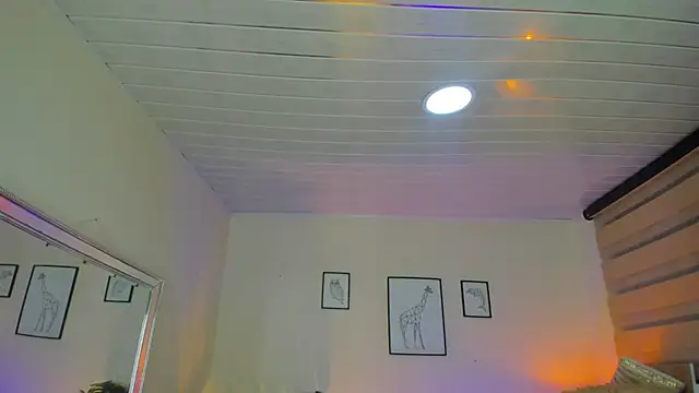 LusyKitty online show from 09/29/25, 03:06