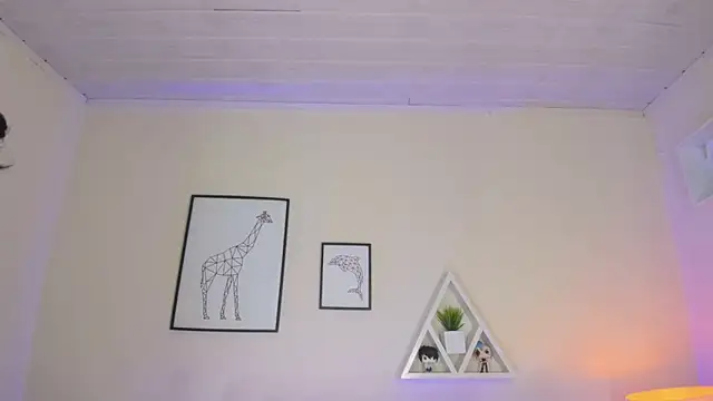 LusyKitty online show from 11/05/25, 04:18